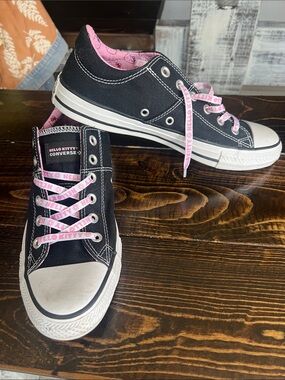 Converse * Hello Kitty * Chuck Taylor * All Star Shoes